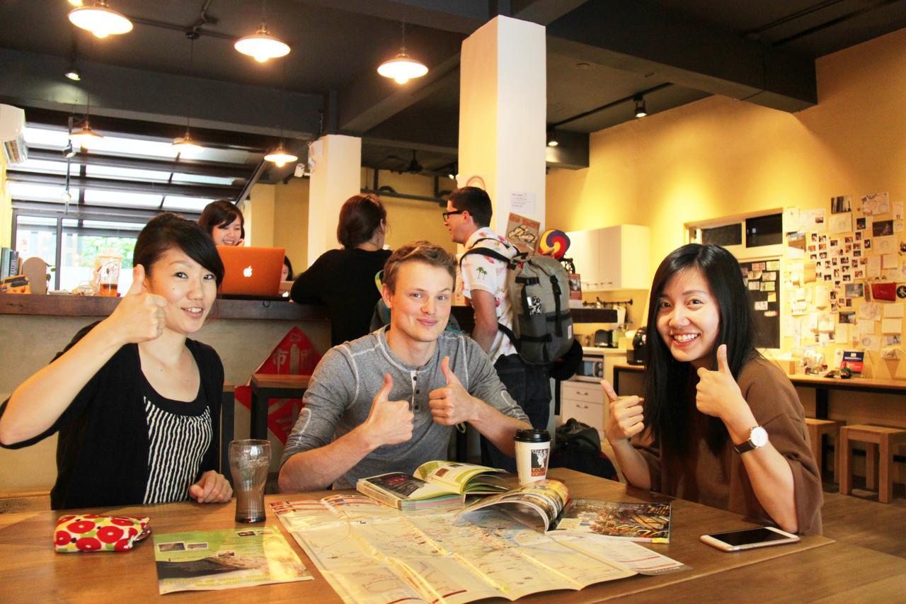 Flip Flop - Main Station Hostel Taipei